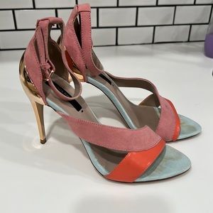 Zara Suede heels sz 36